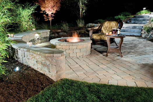 Fire Pits, Fireplaces, & Brick Ovens